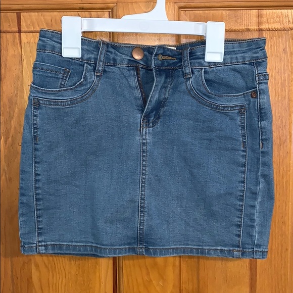 Cotton On Denim Mini Skirt - Picture 1 of 2